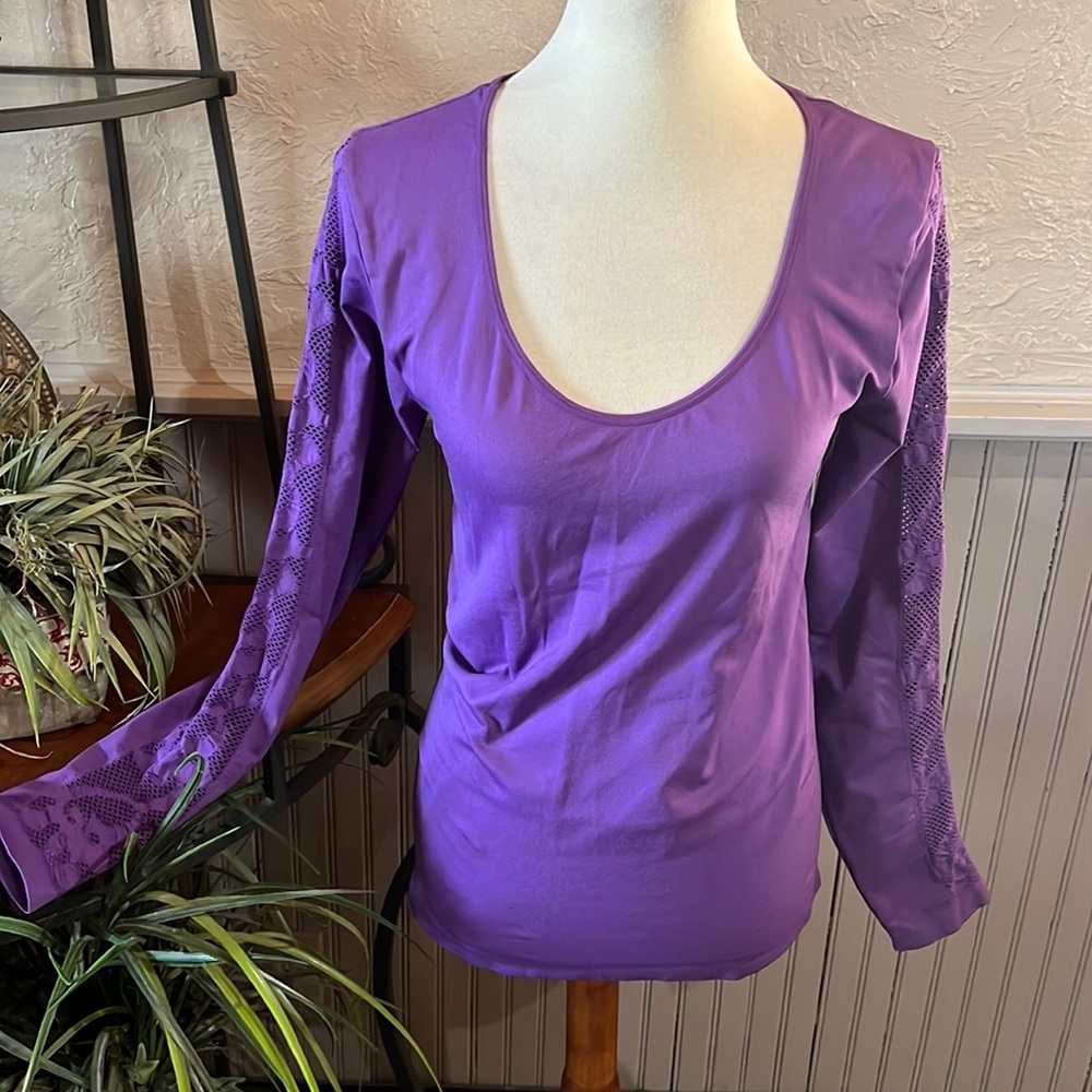 NWOT Rhonda Shear Top